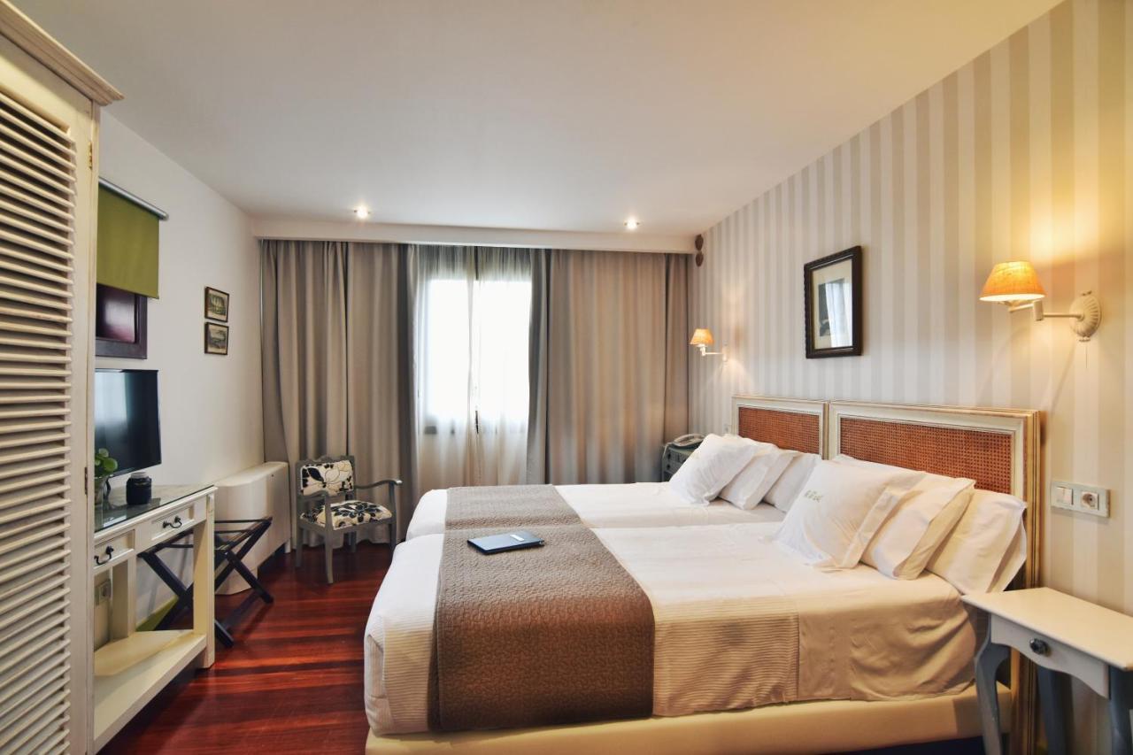 Quinta De San Amaro Rias Baixas Hotel Meaño Kültér fotó